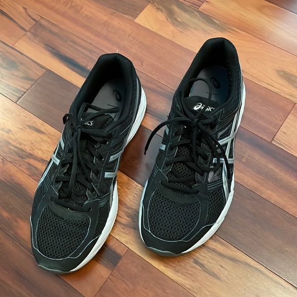 ASICS Gel Contend 4 Men’s 11.5 Black - Picture 1 of 2